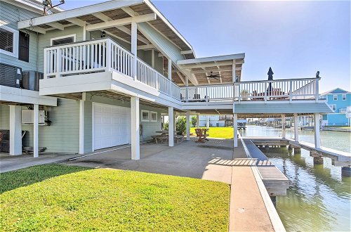 Foto 18 - Charming Galveston Home w/ Waterfront Deck