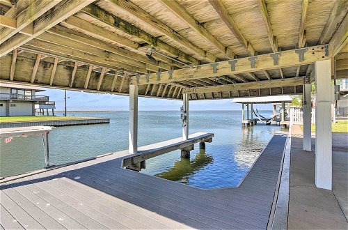 Foto 34 - Charming Galveston Home w/ Waterfront Deck