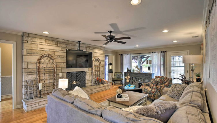 Photo 1 - Charming Florence Getaway w/ Fireplace & Grill