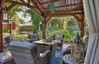 Photo 1 - Charming Florence Getaway w/ Fireplace & Grill