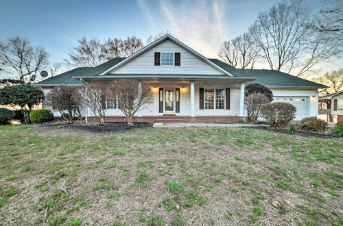 Foto 22 - Peaceful Big Sandy Home w/ Deck on Kentucky Lake