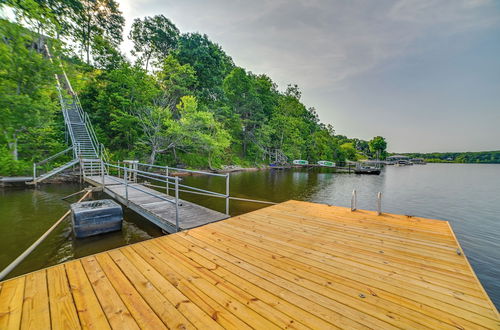 Foto 33 - Peaceful Big Sandy Home w/ Deck on Kentucky Lake