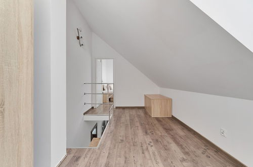 Photo 2 - Semaforowa Apartment Wroclaw by Renters