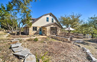 Foto 2 - Spicewood Vacation Rental w/ Infinity Pool