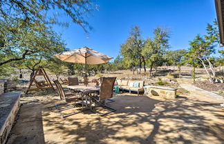 Photo 3 - Spicewood Vacation Rental w/ Infinity Pool