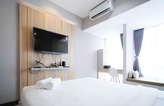 Photo 1 - Simple And Cozy Studio At Benson Supermall Mansion Apartment