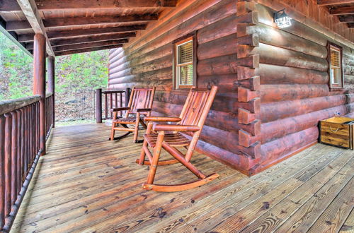 Photo 14 - Douglas Lake Vacation Rental Cabin w/ Fire Pits