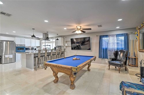 Photo 4 - Home With Private Pool Near the Las Vegas Strip