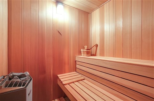 Foto 6 - Waterfront Lake Champlain Home w/ Hot Tub & Sauna