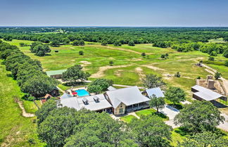 Photo 1 - Sunset Ranch w/ Pool & Hot Tub on 29 Acres