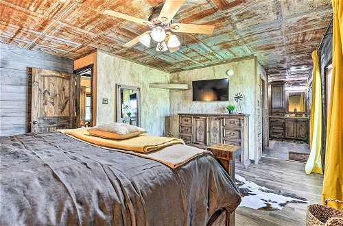 Foto 33 - Sunset Ranch w/ Pool & Hot Tub on 29 Acres