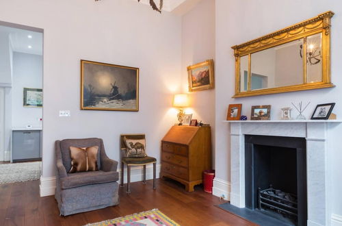 Photo 6 - Fantastic Traditional 1bed Apartment Pimlico