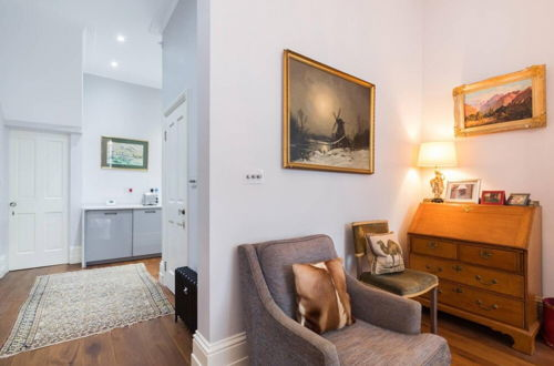 Foto 7 - Fantastic Traditional 1bed Apartment Pimlico