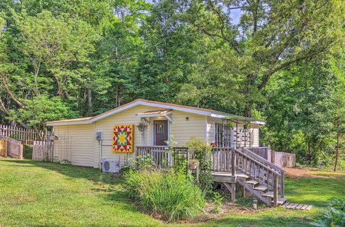 Foto 18 - 'the Country Cottage in Union Mills w/ Porch