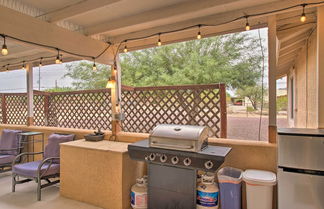 Photo 2 - 'kick Back Corral' w/ Private Hot Tub & Yard