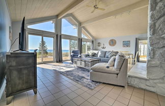 Photo 2 - Lake Huron Home w/ Direct Beach Access