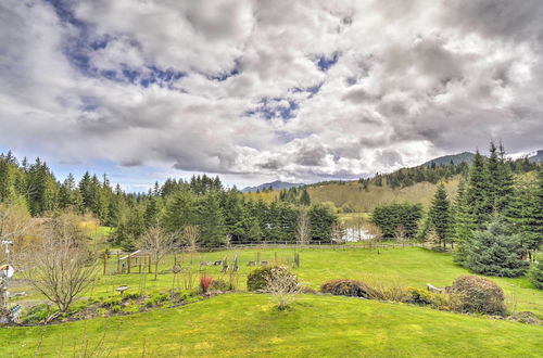 Photo 26 - Idyllic Retreat ~ 20 Mi to Olympic National Park