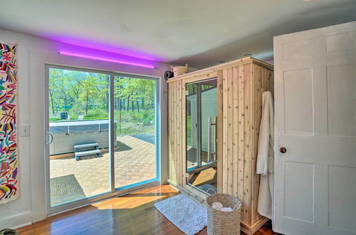 Photo 33 - Eclectic Troy Home w/ Hot Tub - Pet Friendly