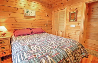 Photo 2 - Rustic North Conway Cabin < 3 Mi to Cranmore Mtn