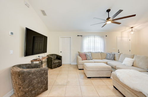 Foto 10 - Pet-friendly Naples Vacation Rental w/ Fire Pit