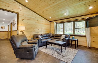 Photo 1 - Lake Arbutus Vacation Rental Near Park