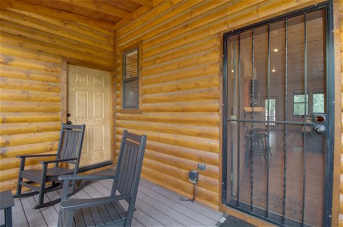 Photo 25 - Wooded Show Low Cabin w/ Furnished Deck & Fire Pit