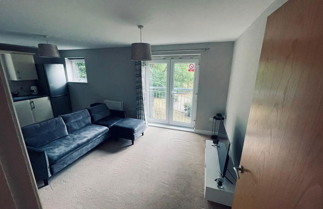 Stunning 2-bed Apartment in Crawley - Foto 3