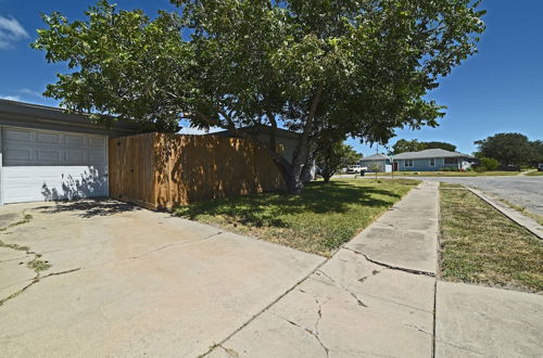 Photo 5 - Corpus Christi Home w/ Grill, 3 Blocks to Bay