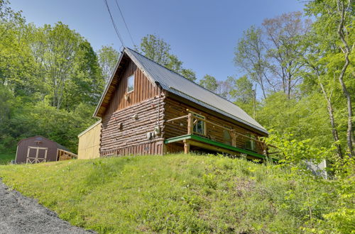 Foto 4 - Private Cabin Rental in the Catskill Mountains