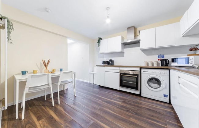 Spacious Double Bed With Sofa Bed In Isleworth TW7 - Foto 5