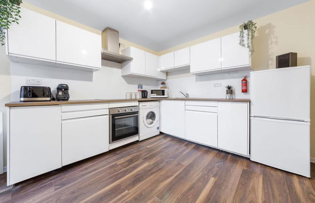 Spacious Double Bed With Sofa Bed In Isleworth TW7 - Foto 4