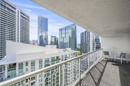 Photo 33 - Amazing High Rise at Brickell with pool