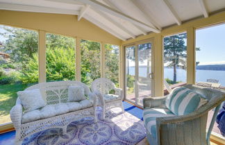 Photo 2 - Cozy Langley Retreat: Water Views & Beach Access