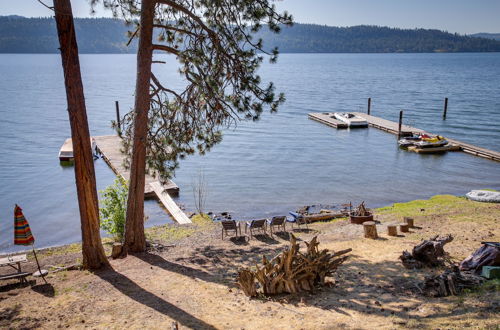 Foto 26 - Lakefront Bliss: Coeur D'alene Cabin w/ Dock