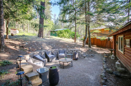 Photo 27 - Lakefront Bliss: Coeur D'alene Cabin w/ Dock