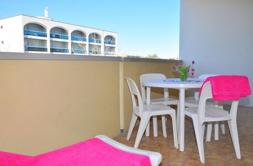 Photo 15 - Bright sea Front Apartment With Terrace - Beahost