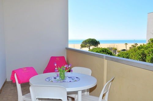 Photo 16 - Bright sea Front Apartment With Terrace - Beahost