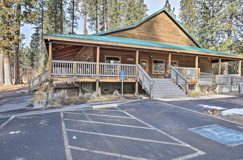 Photo 11 - Downtown Cabin < 10 Miles to Mt Shasta Ski Park