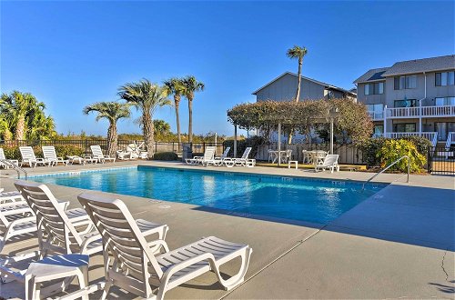 Foto 33 - Oceanfront Resort Condo w/ Beach+pool Access