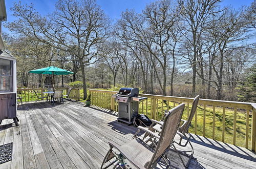 Photo 15 - Peaceful Chilmark Farmhouse by Menemsha Beach