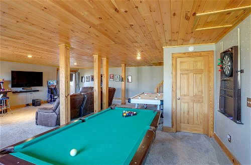 Foto 7 - Powderhorn Mountain Cabin w/ Hot Tub & Game Room
