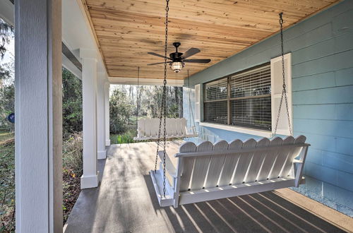 Photo 10 - Gorgeous Waldo Home w/ Dock on Santa Fe Lake