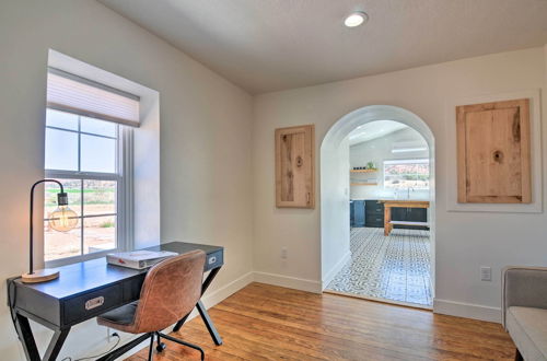 Photo 28 - Modern Ranch House w/ Fire Pit & Valley Views