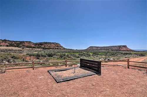 Photo 37 - Modern Ranch House w/ Fire Pit & Valley Views