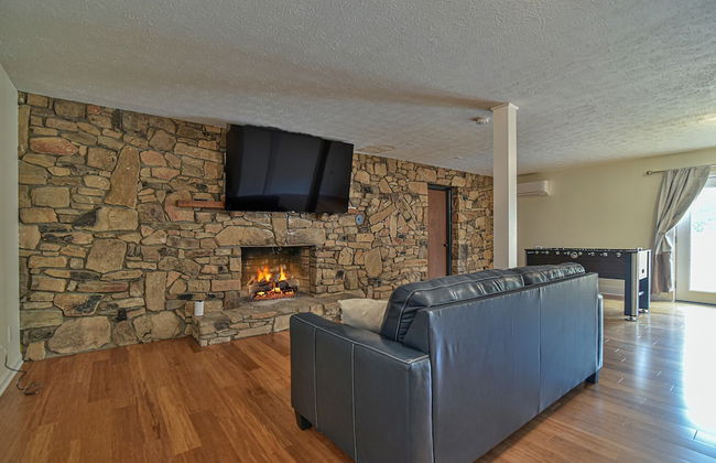 Aiken Rd - 6 BR - hot tub and game room - Foto 22