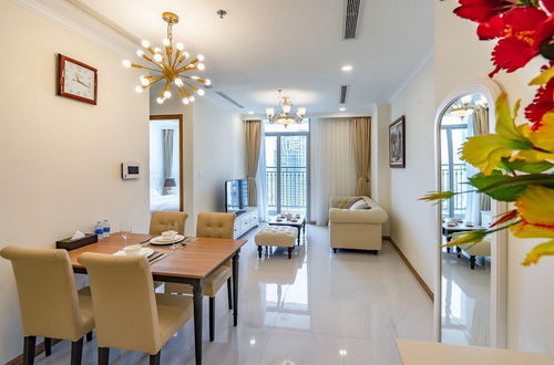 Photo 5 - DongDong LUX APT - Vinhomes Central Park