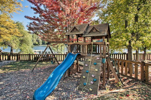 Photo 8 - The Lake House in Rathdrum W/beach & Fire Pit