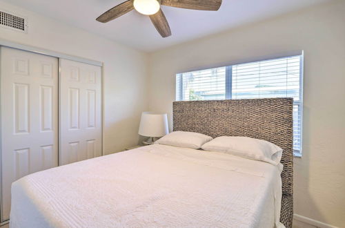 Photo 10 - Cute & Cozy Florida Duplex: Walk to Beaches