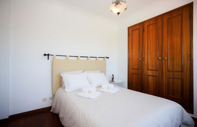 Sea View Apartment by Rent4all - Foto 4