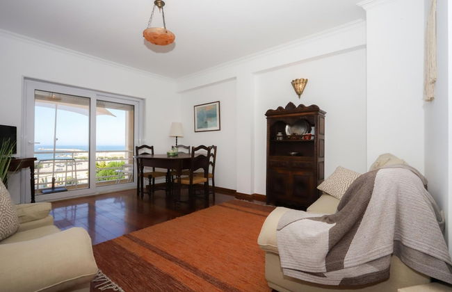 Sea View Apartment by Rent4all - Foto 12